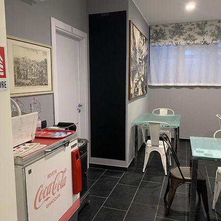 Bed & Breakfast Indi Thelar Villa Guardia Dış mekan fotoğraf