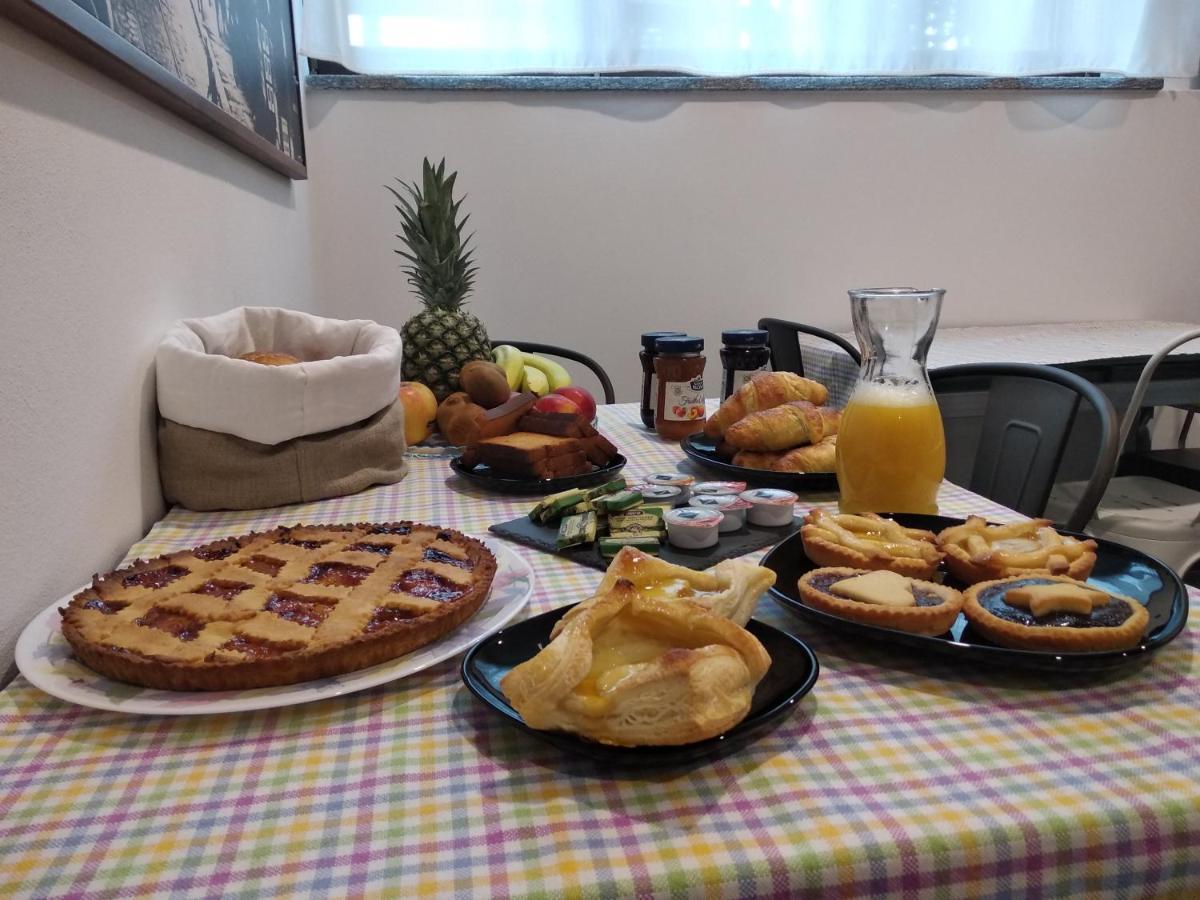 Bed & Breakfast Indi Thelar Villa Guardia Dış mekan fotoğraf