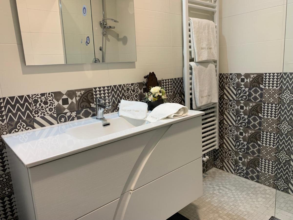 Bed & Breakfast Indi Thelar Villa Guardia Dış mekan fotoğraf
