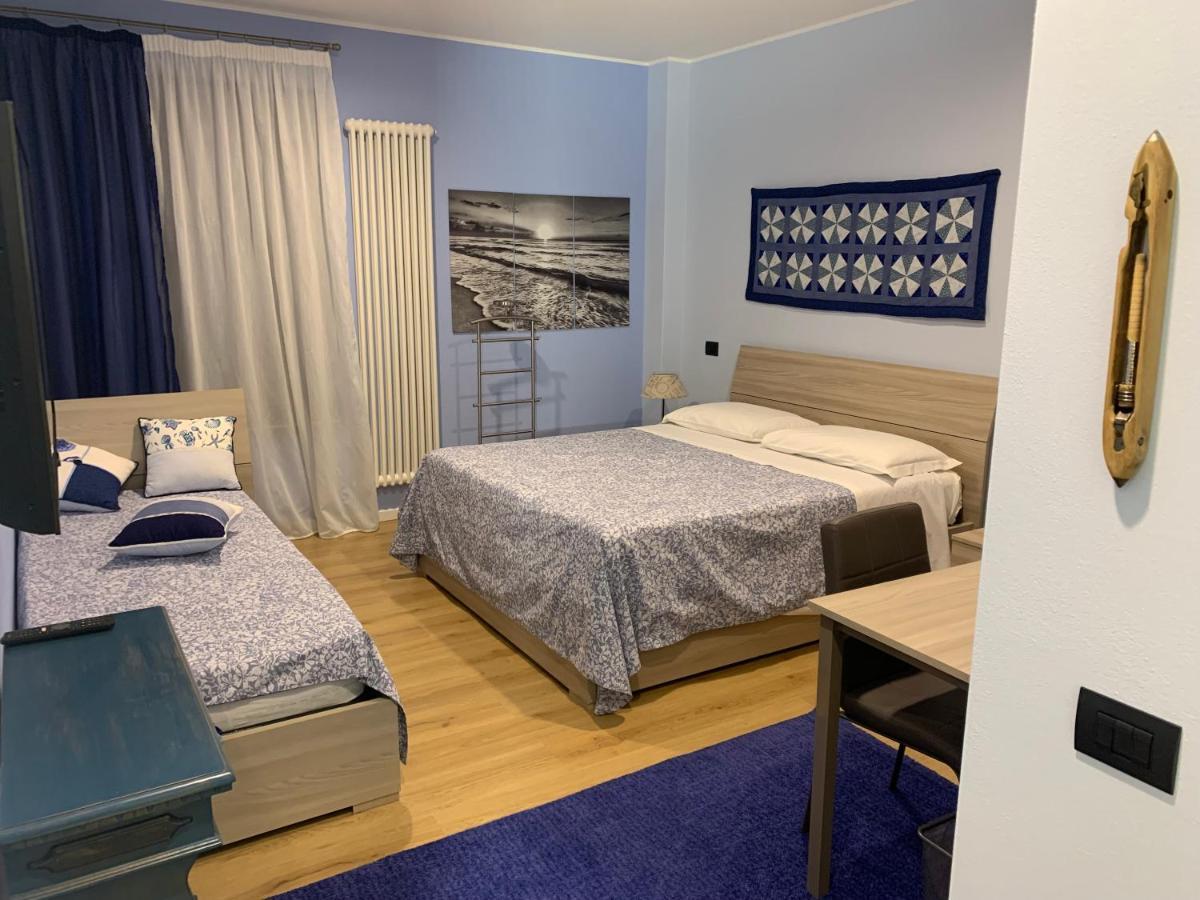 Bed & Breakfast Indi Thelar Villa Guardia Dış mekan fotoğraf