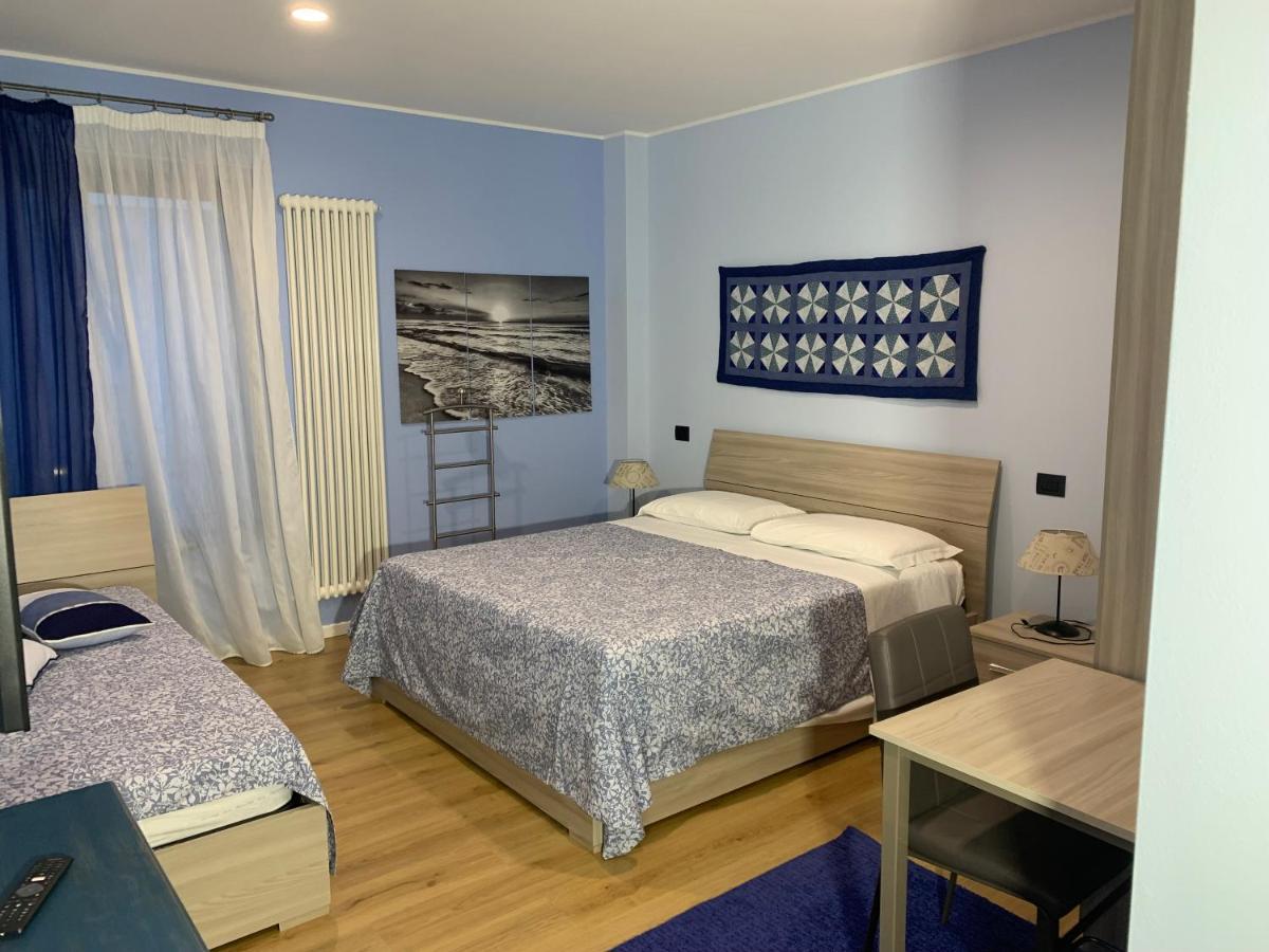 Bed & Breakfast Indi Thelar Villa Guardia Dış mekan fotoğraf