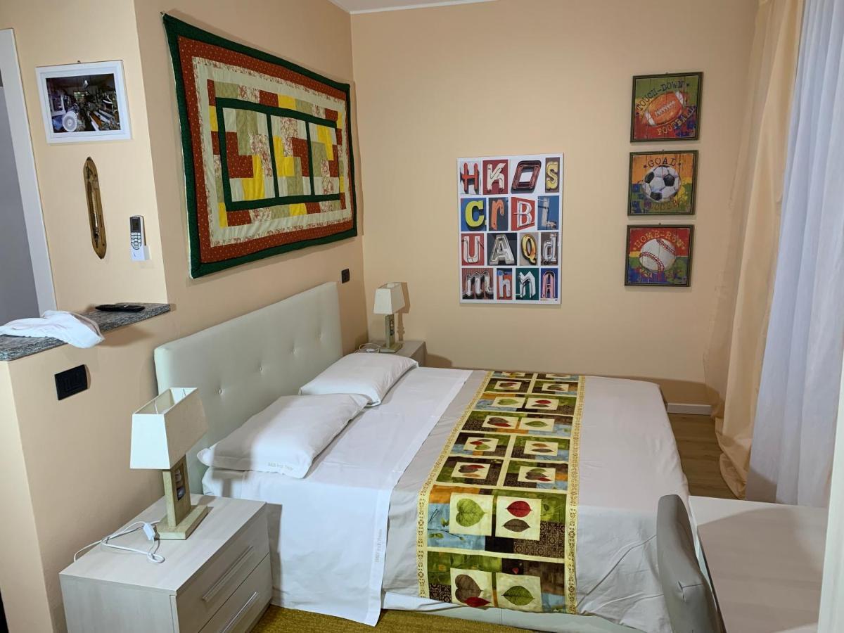 Bed & Breakfast Indi Thelar Villa Guardia Dış mekan fotoğraf